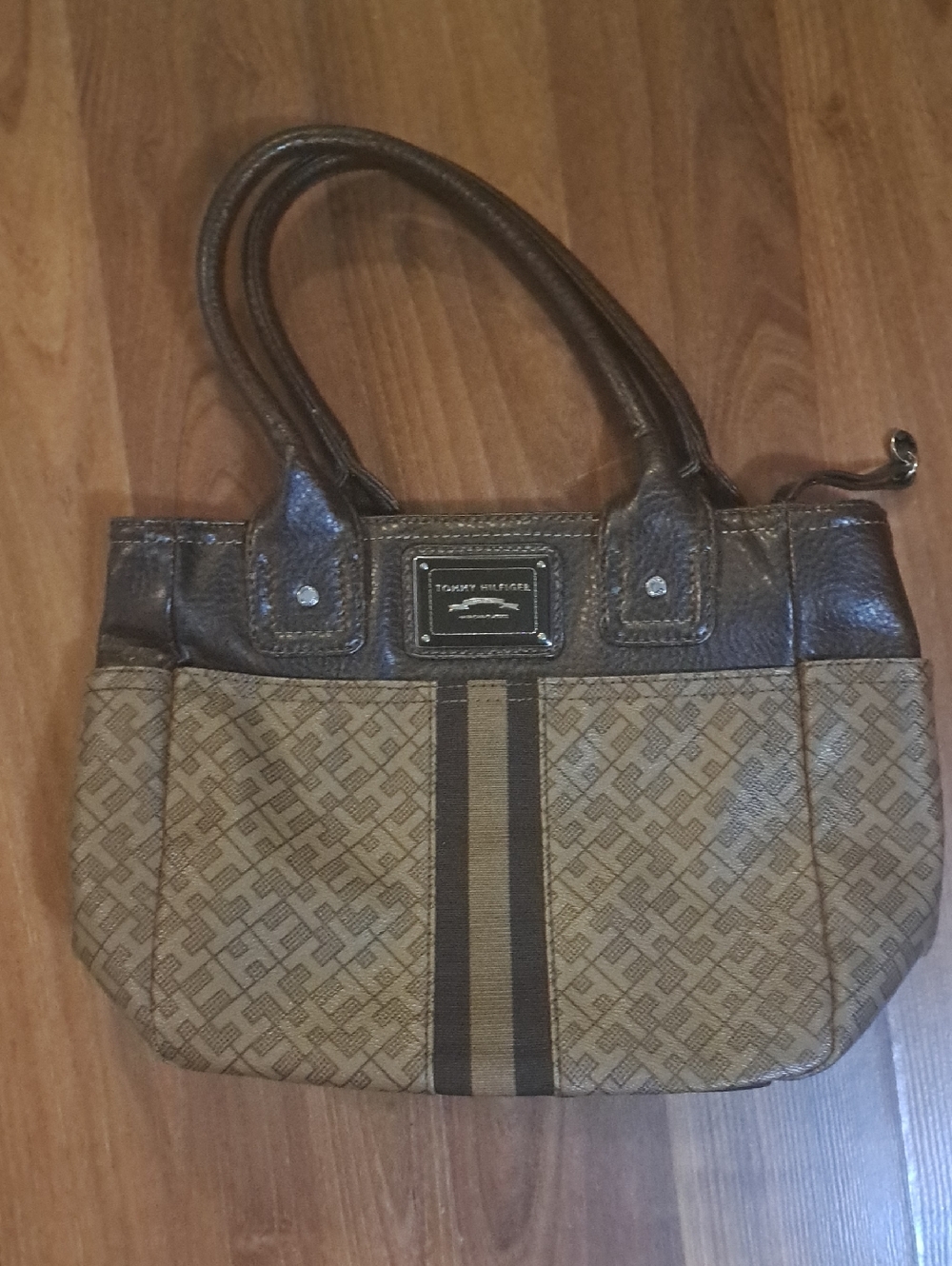 Tommy Hilfiger Brown Patterned Shoulder Bag with Dark Brown Trim